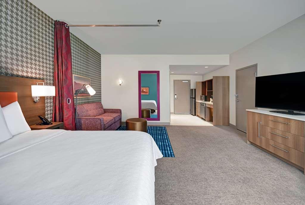 Home2 Suites By Hilton Blacksburg University Номер фото