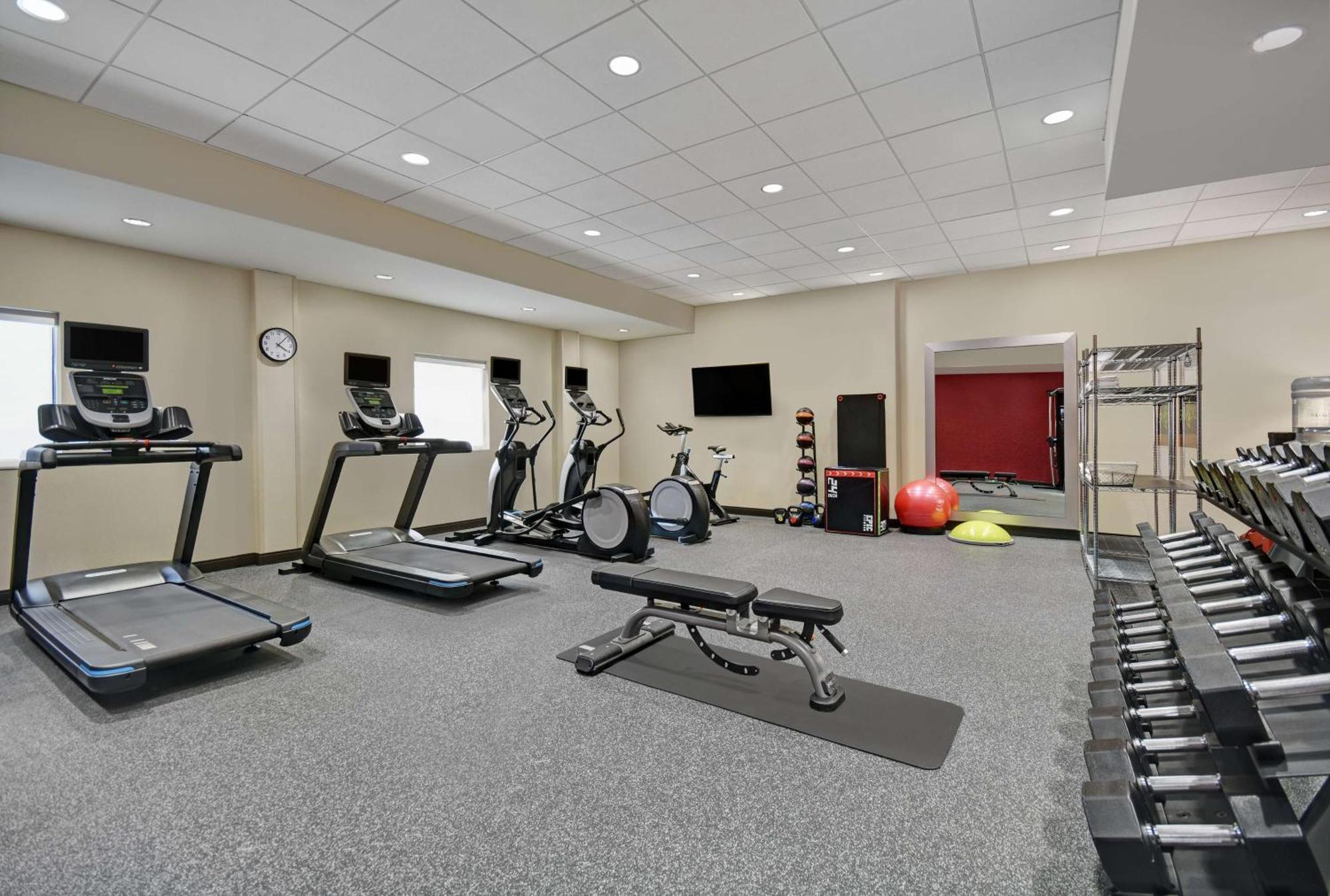 Home2 Suites By Hilton Blacksburg University Экстерьер фото