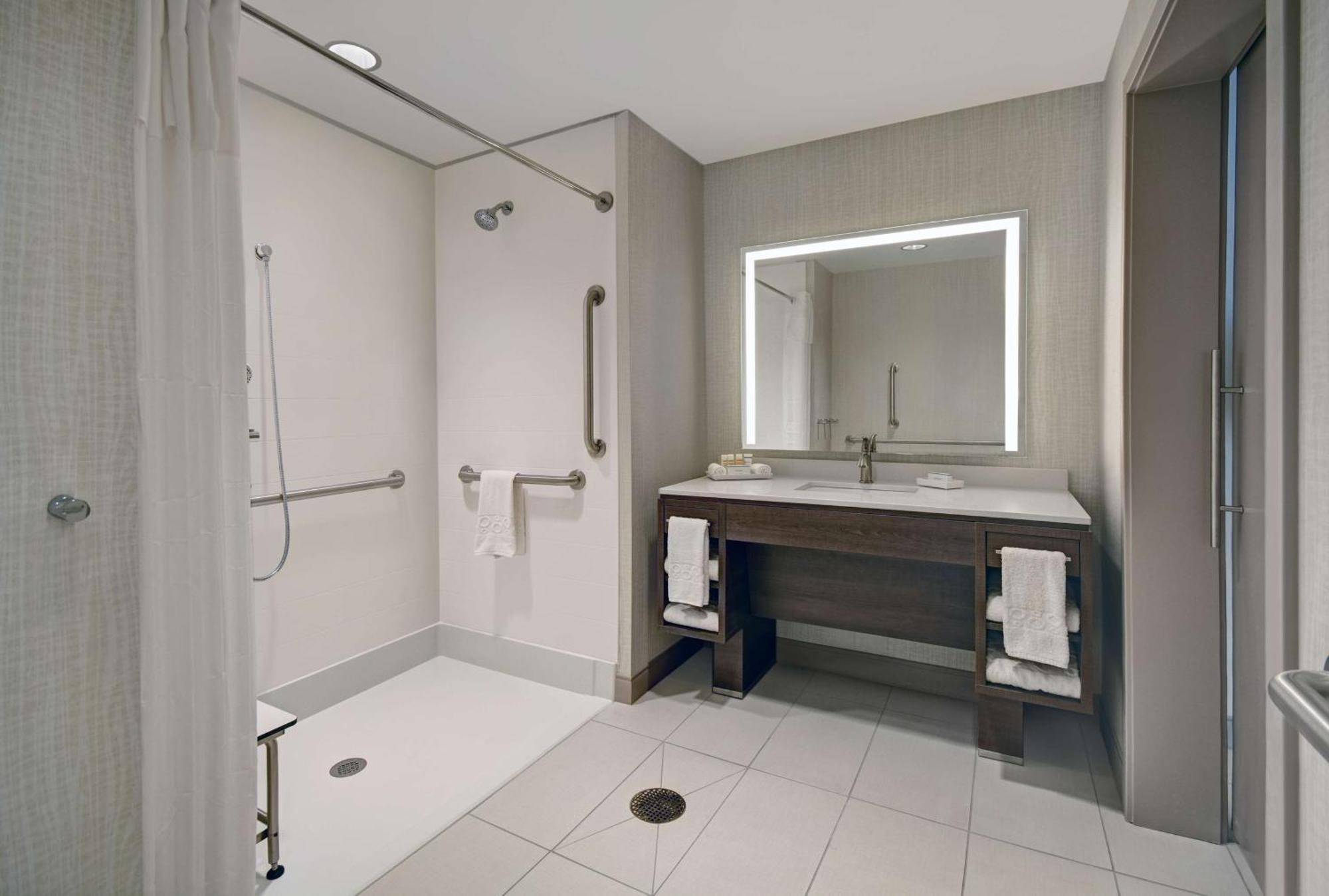Home2 Suites By Hilton Blacksburg University Экстерьер фото