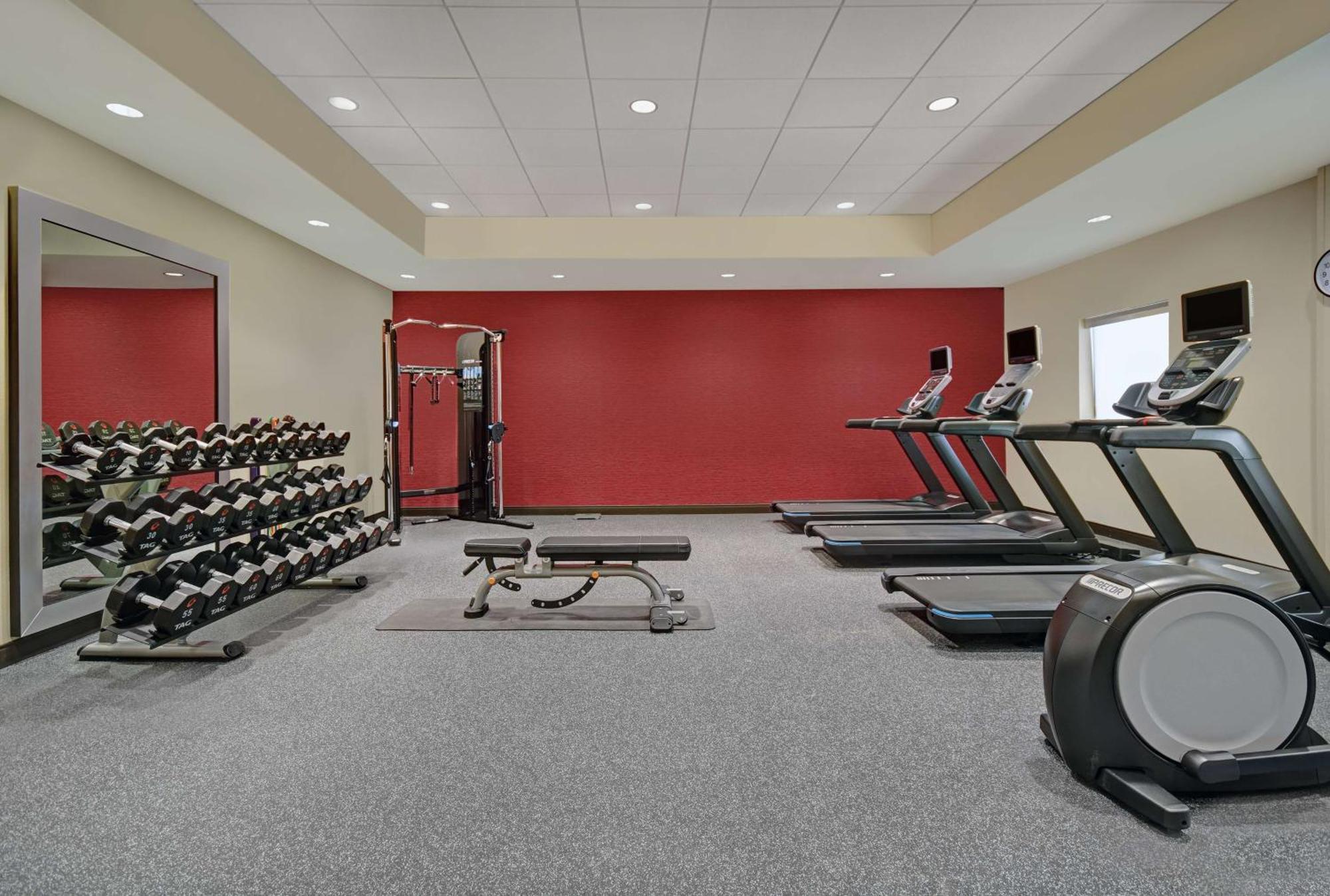 Home2 Suites By Hilton Blacksburg University Экстерьер фото